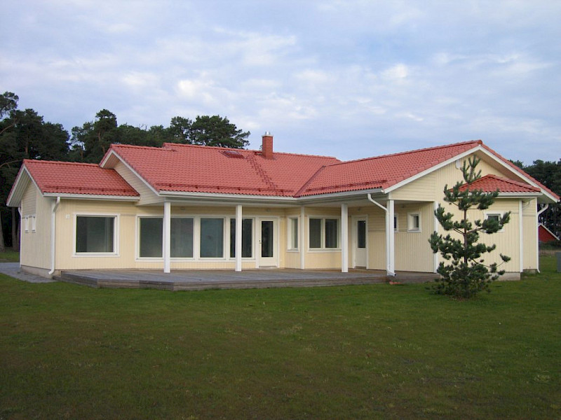 Energias&auml;&auml;stlik ja turvaline Energias&auml;&auml;stmine elamus algab hoone p&otilde;hikonstruktsioonidest ja k&uuml;lmasildade v&auml;listamisest vundamendi ja alusp&otilde;randa tasandil. Kastelli teostab iga konstruktsioonilise lahenduse kohta enne selle tootmisse suunamist p&otilde;hjaliku tehnilise uuringu. Kastelli on Sinu kindel partner alates projekteerimisest kuni "v&otilde;tmed k&auml;tte" l&otilde;pplahenduseni. Tutvu meie toodetega