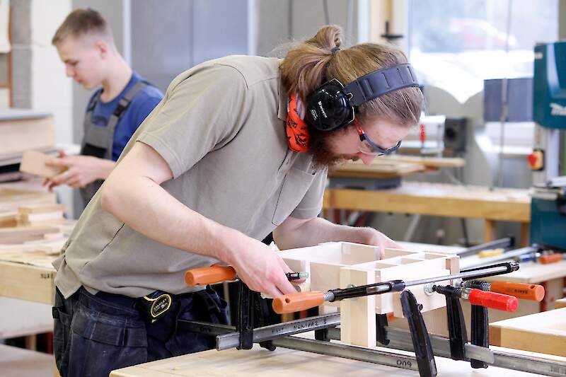 Erialad ja vastuv&otilde;tt 2025/2026 &otilde;ppeaastaks alates 17.maist