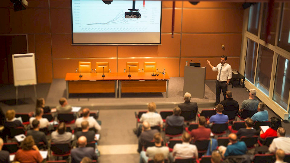 Online Presentations and Webinars